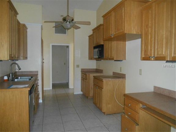 5th image of 1242 Water Lily Ln