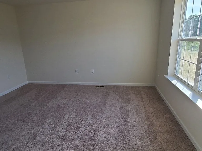 567 Brook Shire Ct — Photo 11