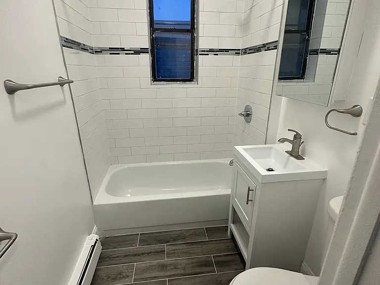 149 Zabriskie St #44 — Photo 4