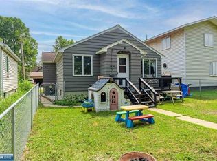 1530 S 11th St, Virginia, MN 55792