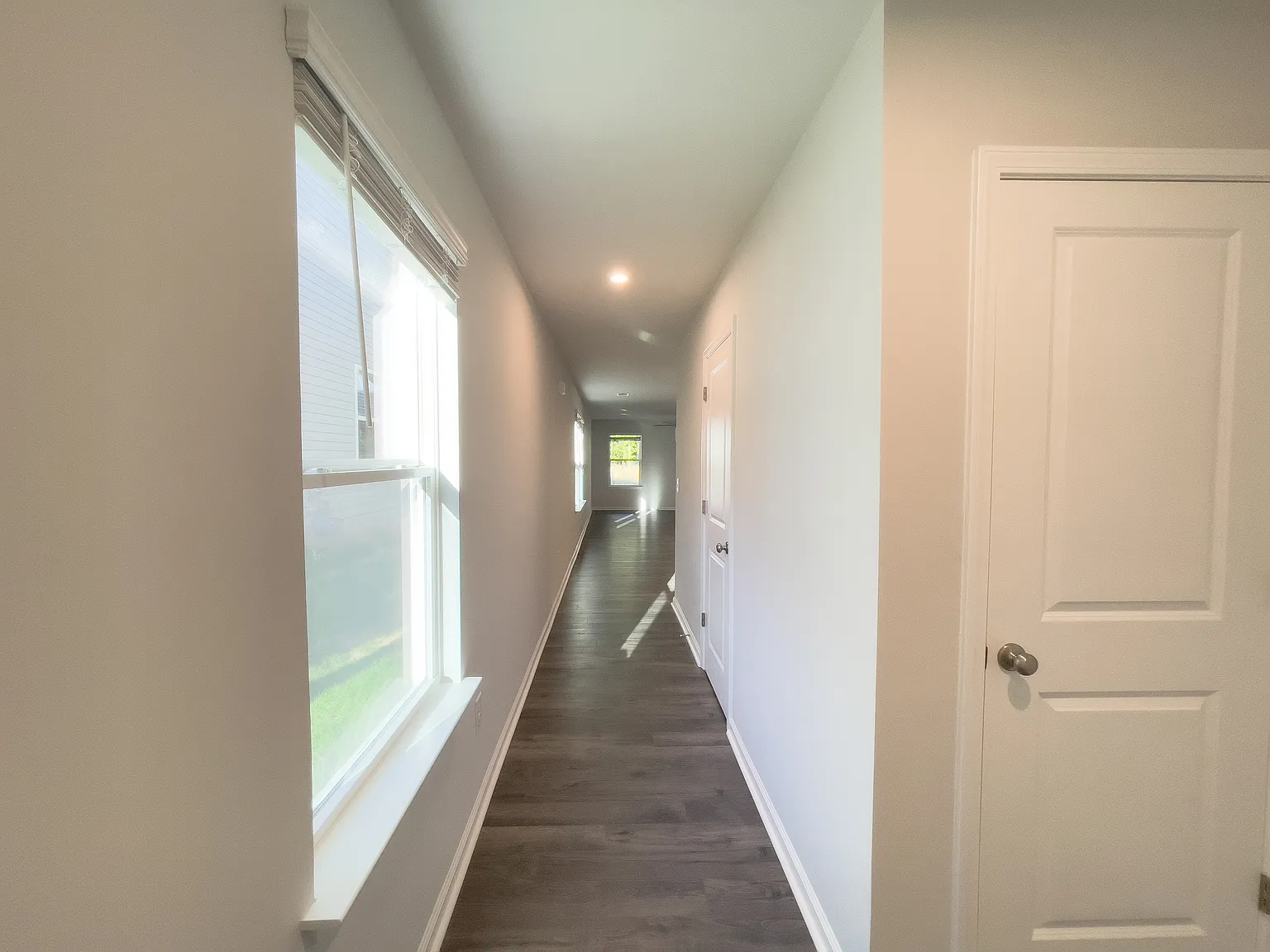 423 Mariene Dr — Photo 4