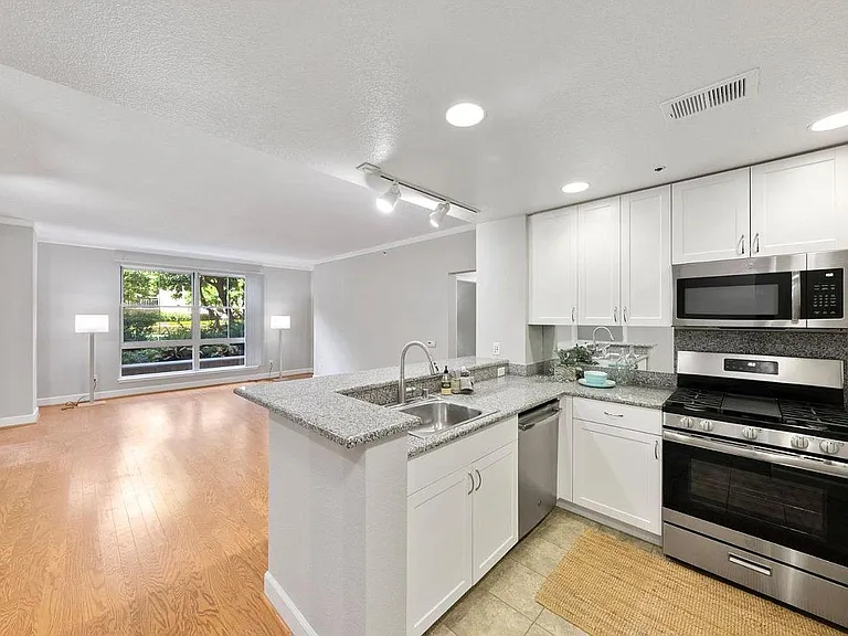 20488 Stevens Creek Blvd #1103 — Photo 32
