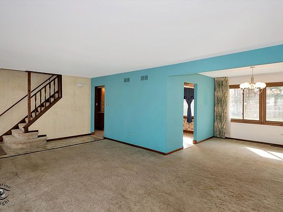 5th image of 8655 W Sun Valley Dr