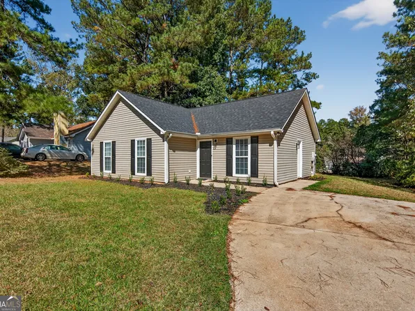 105 Ridgefield Dr, Lagrange, GA 30241