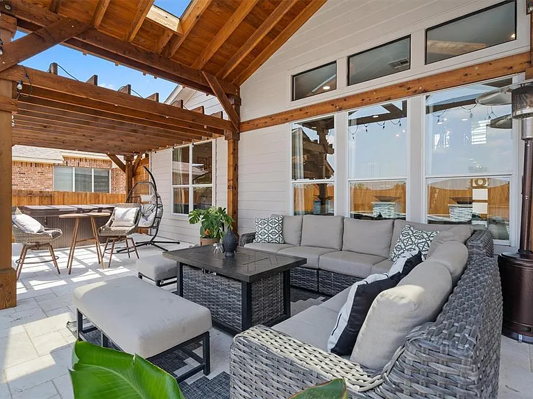542 Centerbrook Pl — Photo 34