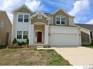 3100 Grace Hl, Lake Saint Louis, MO 63367