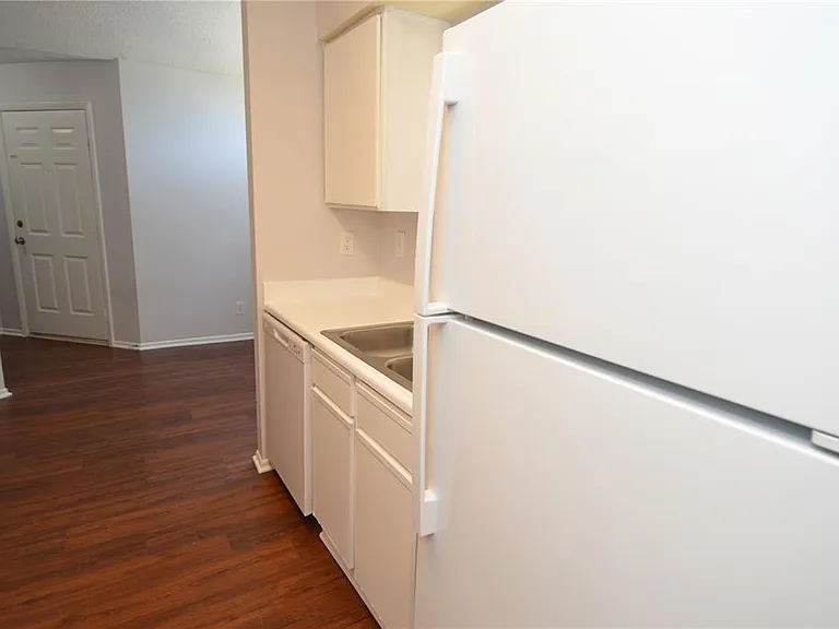 8630 Mallard Reserve Dr #205 — Photo 9