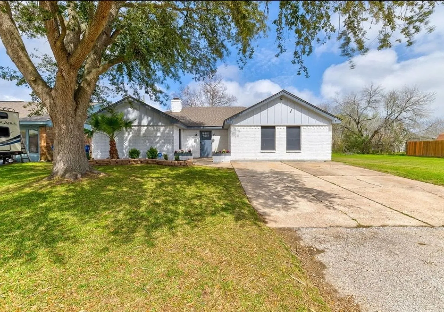 Beautifully Renovated 3-Bedroom, 2-Bath Home — Photo 1