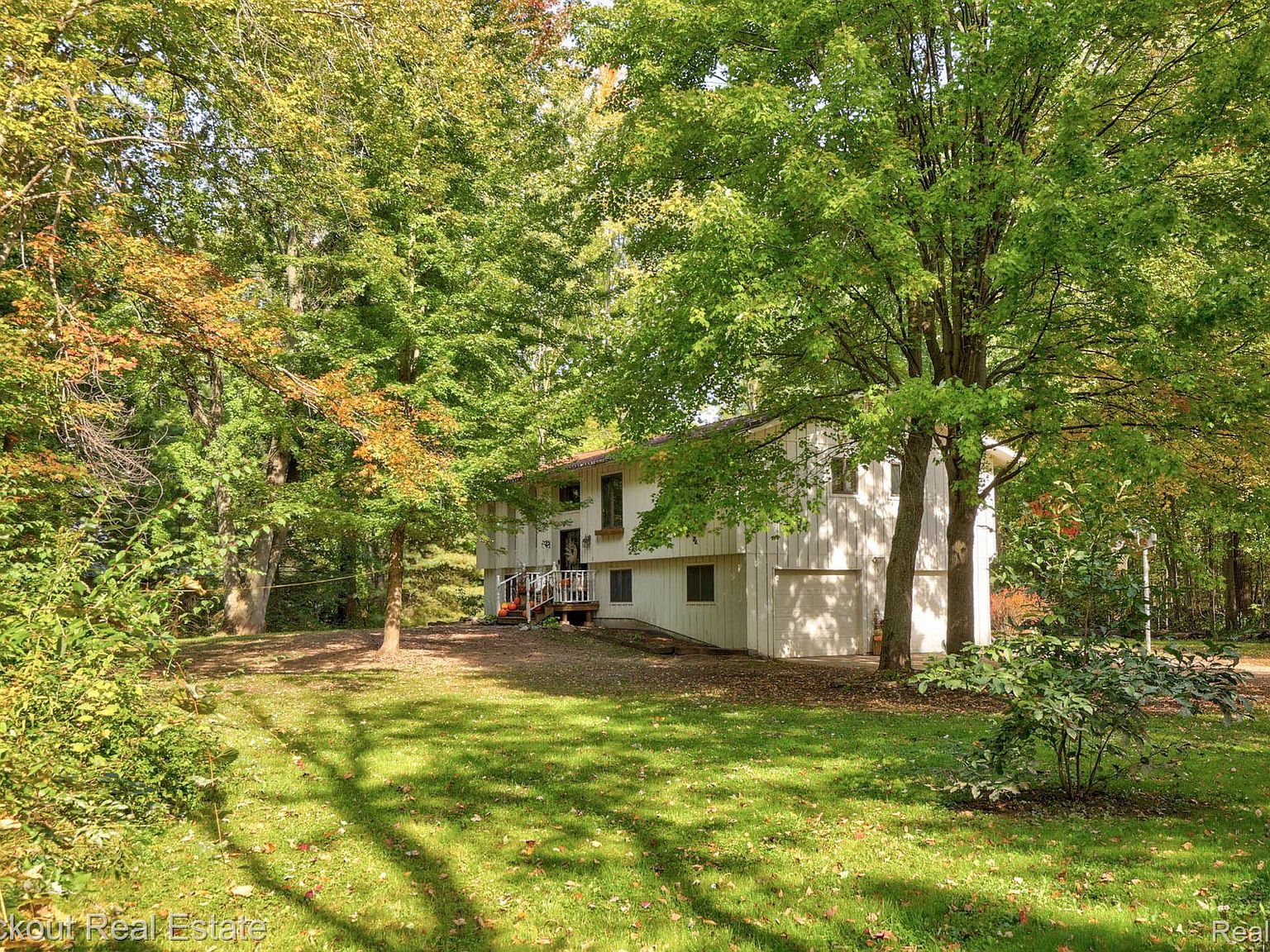 7553 Bray Rd, Vassar, MI 48768 | Zillow