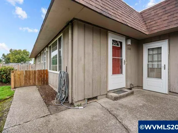 3523 Chiefs Ct NE, Salem, OR 97305