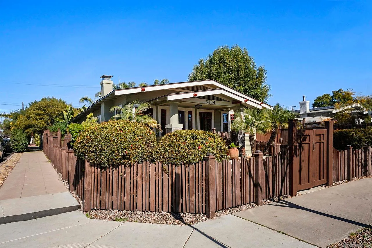 3 bed, 1273 sqft, $5,000 — Photo 2