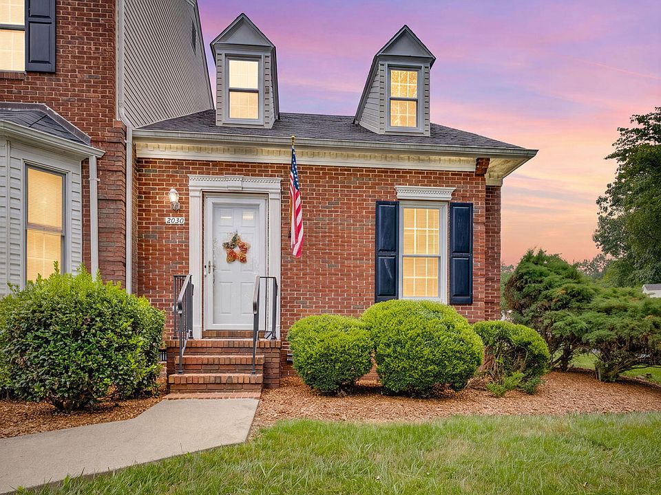 1st image of 2030 W Manor Ct #2030