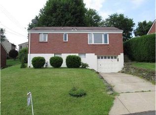 132 Norman Dr, Pittsburgh, PA 15236