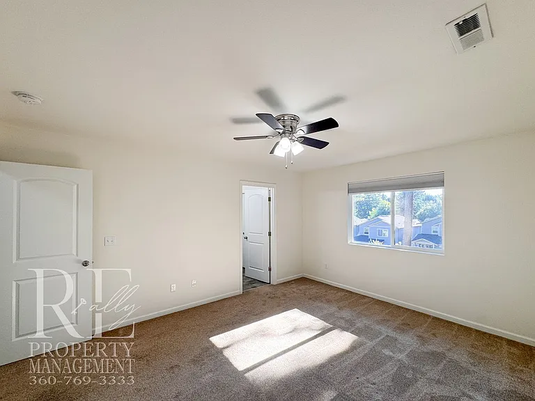 4250 SE Horsehead Way — Photo 13