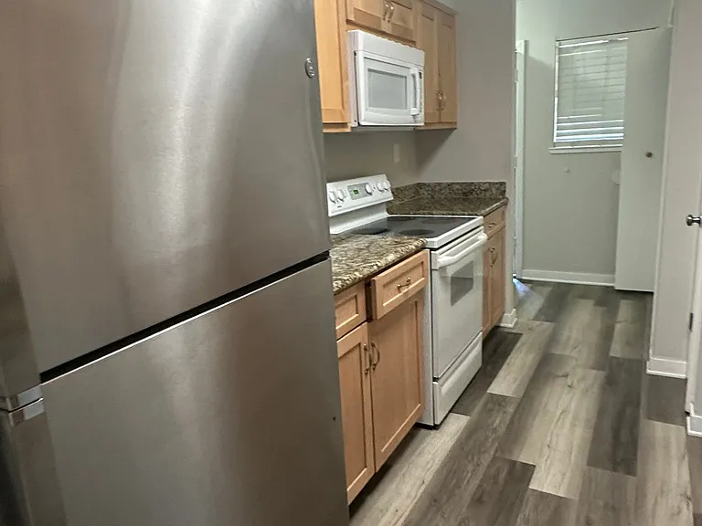 362 Tabor Ave — Photo 10