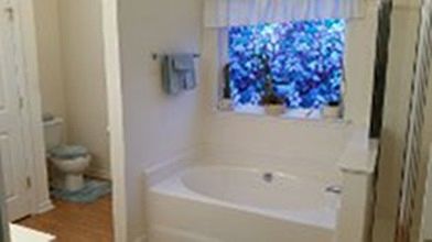 4th image of 14418 Arlandes Dr