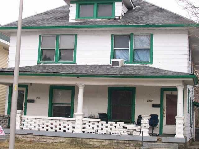2nd image of 2909 E New York St