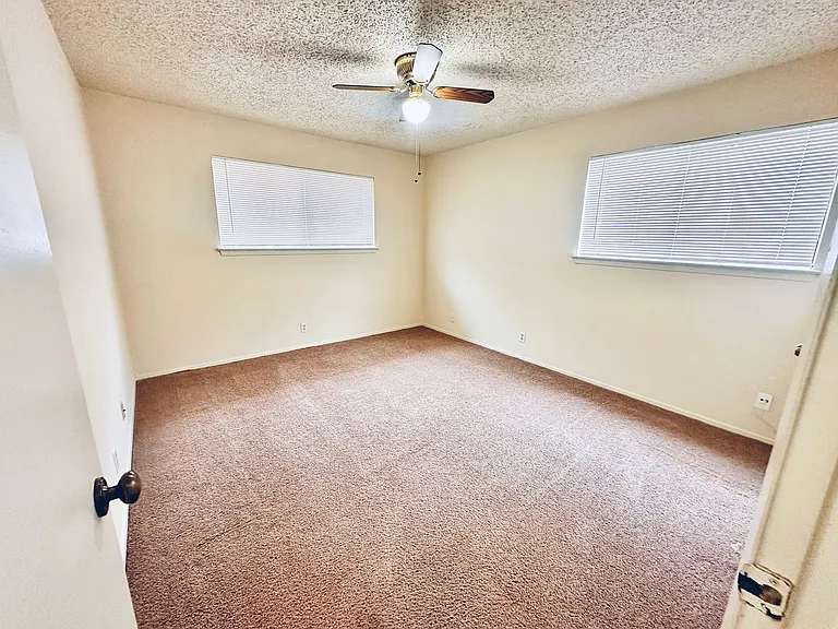 12504 Tree Line Dr — Photo 19