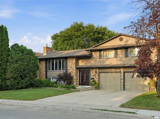 123 TRENT CRESCENT, Saskatoon, SK S7H 4V1