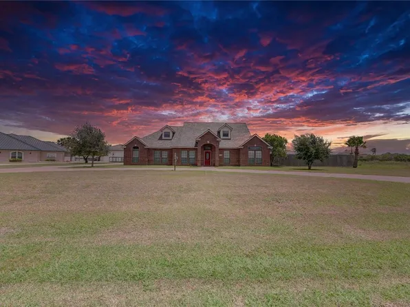 2234 Richland Dr, Corpus Christi, TX 78418