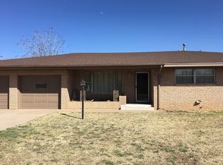2709 Axtell St, Clovis, NM 88101