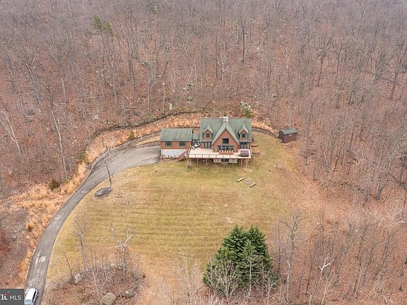5th image of 315 Ashbaugh Dr