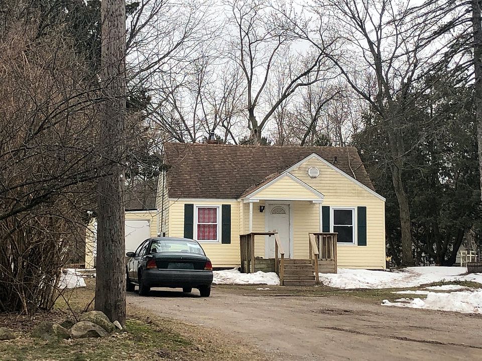 2nd image of 2708 E Ashman St