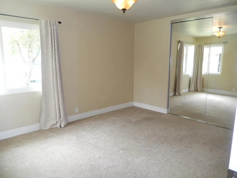 15330 Norton Rd — Photo 27
