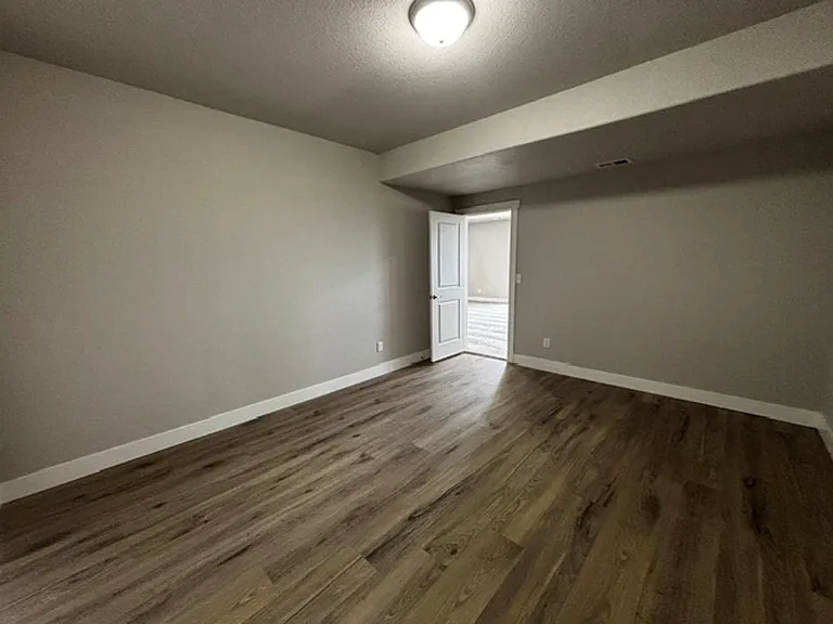 5505 Opal Dr — Photo 55