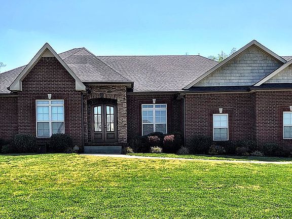 4th image of 1970 Winsome Ln