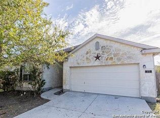 575 Secretariat Dr, Schertz, TX 78108