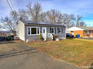 42 Highland Ave, Ansonia, CT 06401