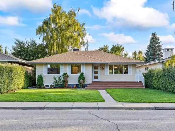 719 47th Ave SW, Calgary, AB T2S 1C7