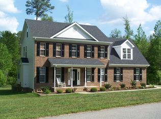 1124 Mountain Laurel Dr, Raleigh, NC 27603