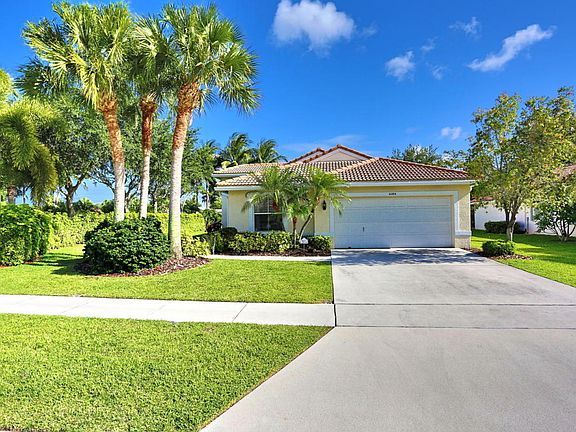 4th image of 6484 Sand Hills Cir