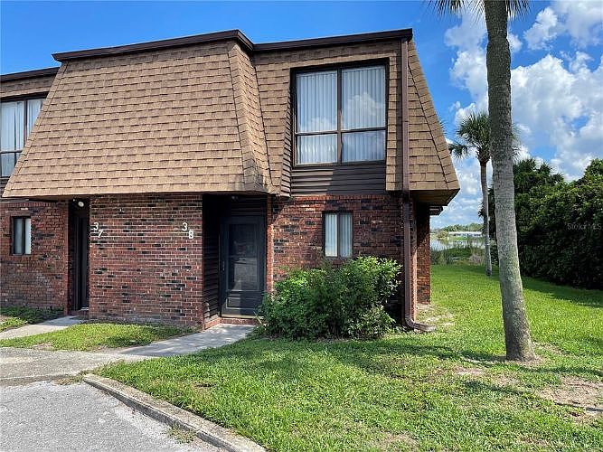 1st image of 1836 N Crystal Lake Dr N APT 38