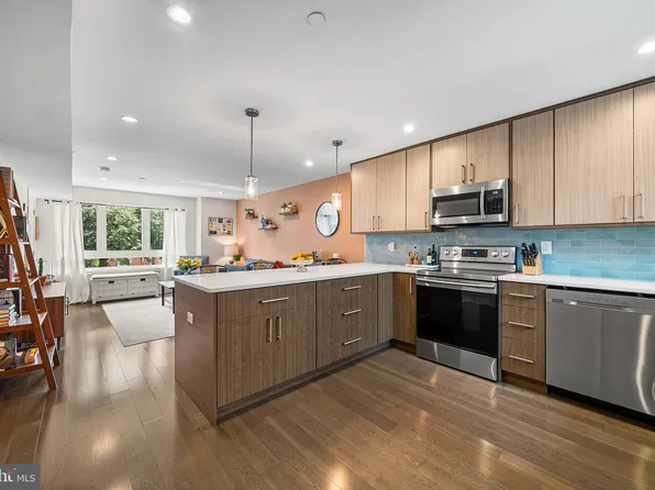 1768 Frankford Ave #B, Philadelphia, PA 19125
