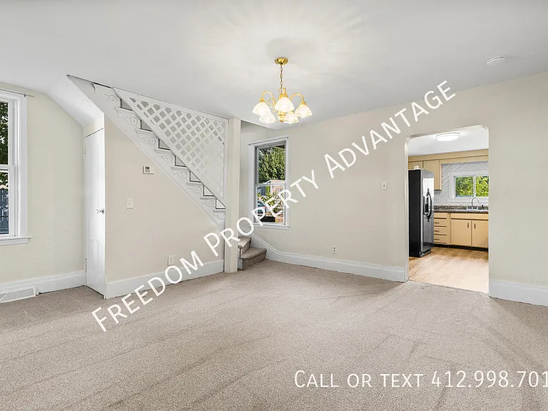 644 Herschel St — Photo 6