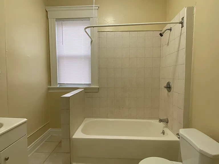 52 Dickerman St #L3 — Photo 13