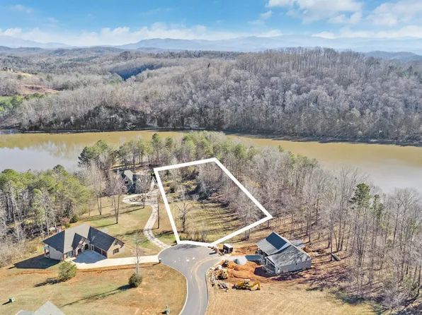 130 Clearwater Cove Dr, Madisonville, TN 37354