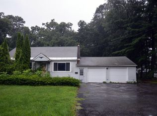 22 Long Ave, Schenectady, NY 12304