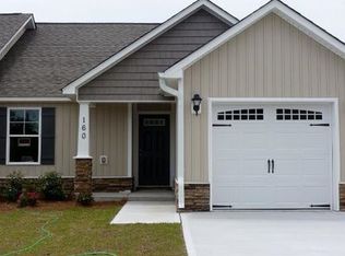 160 Pine Hollow Rd, Holly Ridge, NC 28445