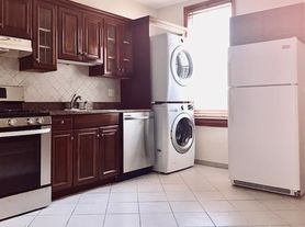 311 Monastery Pl, Union City, NJ