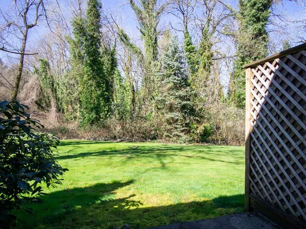 3595 Cedaroak Dr, West Linn, OR