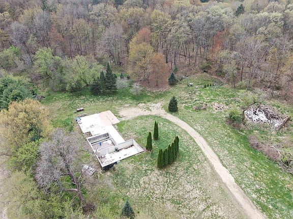 4th image of W8239 Suldal Road