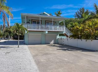 700 N Shore Dr, Anna Maria, FL 34216