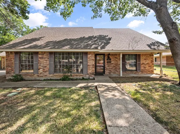 6105 Wrigley Way, Fort Worth, TX 76133