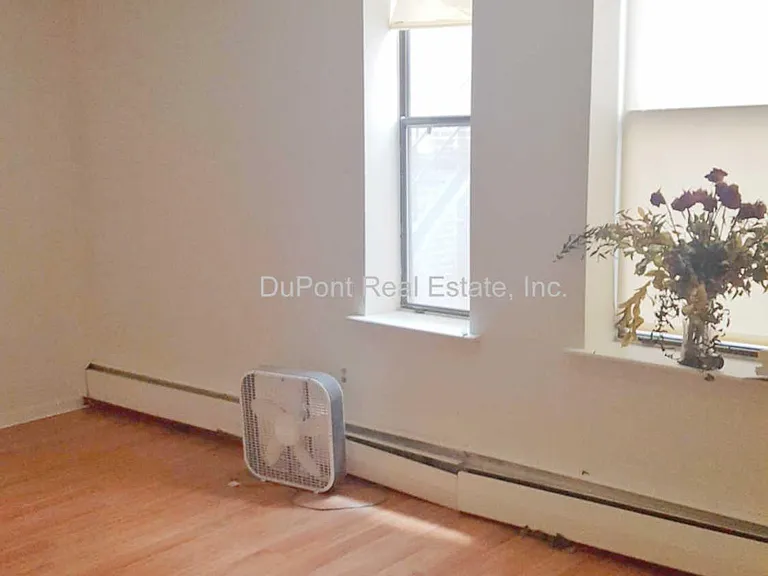 190 North St #4 — Photo 12