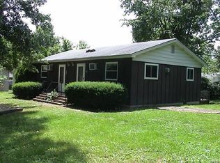 751 Pool Ln, Fenton, MO 63026