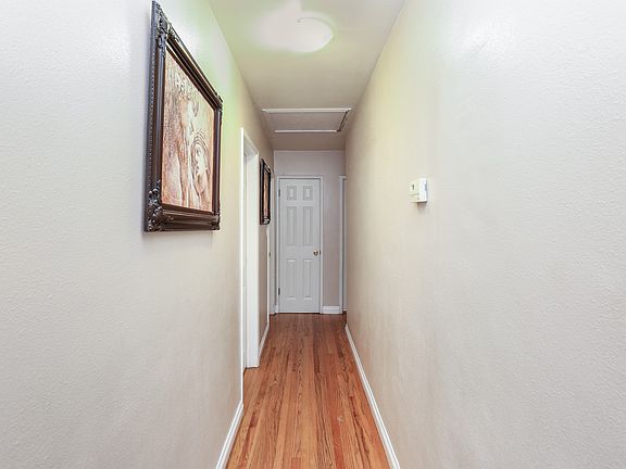4th image of 15129 Flatbush Ave